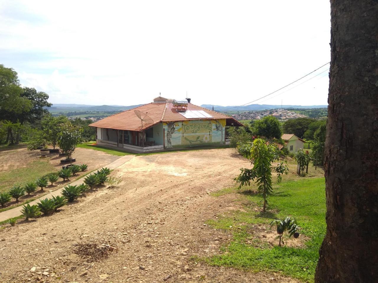 Pousada Terezinha Do Flor São João Batista do Glória Bagian luar foto